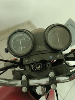 Yamaha YBR125 — foto 5