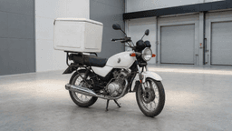Yamaha YBR125 — foto 1