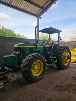 John Deere 7410 — foto 2