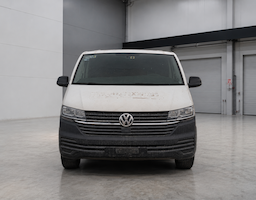 Volkswagen Transporter — foto 1