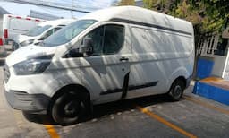 Ford Transit — foto 2