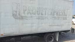 FREIGHTLINER FL 360 — foto 8