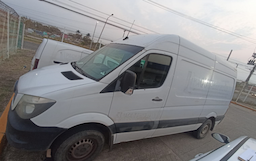 Mercedes Benz Cargo Van — foto 2