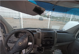 Mercedes Benz Cargo Van — foto 6