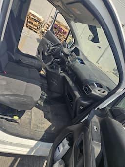 Peugeot Partner — foto 15