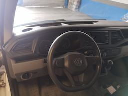 Volkswagen Transporter — foto 6