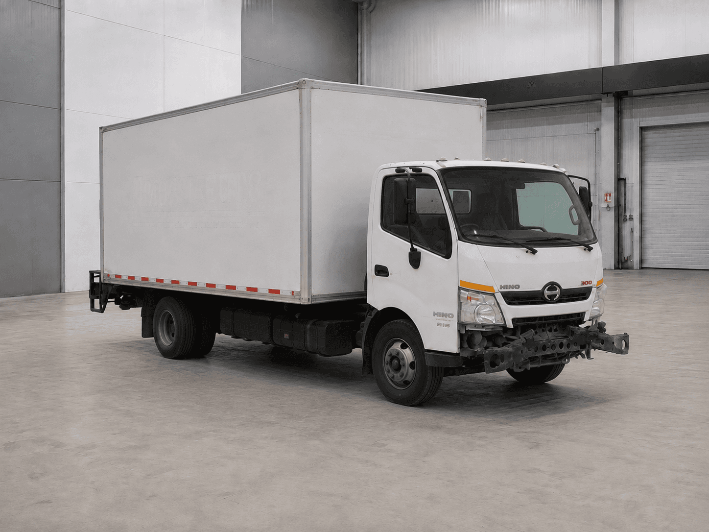 2019 Hino Serie 300