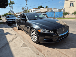 Jaguar XJ — foto 3