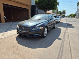 Jaguar XJ — foto 8