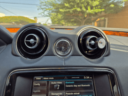 Jaguar XJ — foto 35