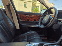 Jaguar XJ — foto 43