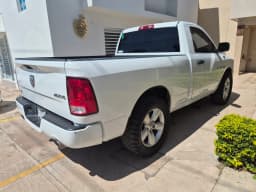 Chrysler Ram 2500 — foto 6