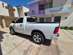 Chrysler Ram 2500 — foto 3
