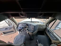 FREIGHTLINER Cascadia — foto 10