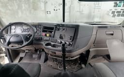 FREIGHTLINER Cascadia — foto 6