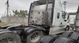 FREIGHTLINER Cascadia — foto 5