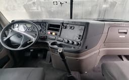 FREIGHTLINER Cascadia — foto 7