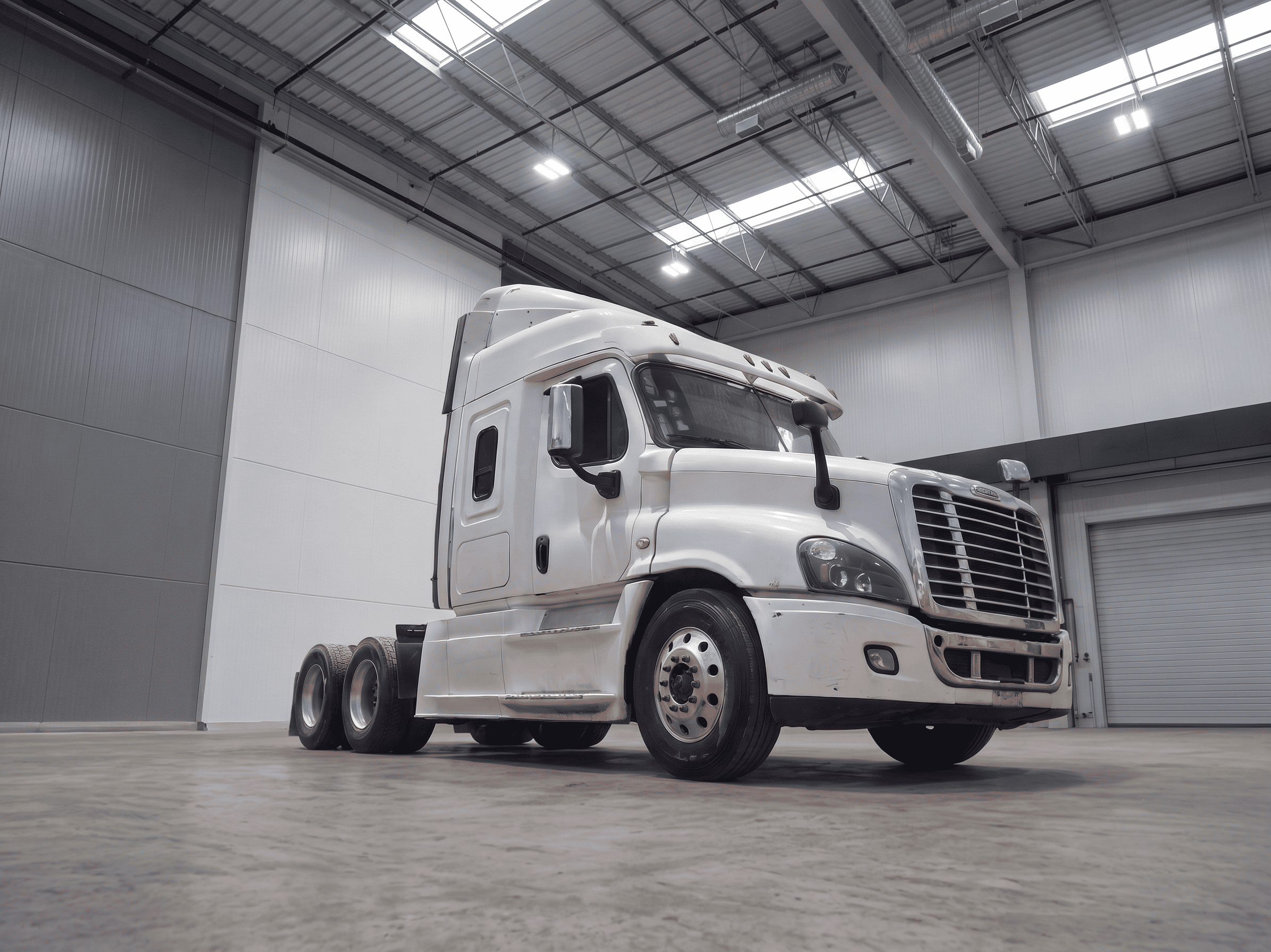 FREIGHTLINER Cascadia 2017 — Vehículo comercial seminuevo certificado