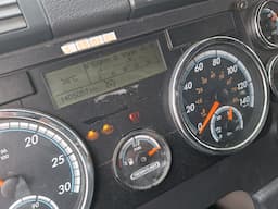 FREIGHTLINER Cascadia — foto 3