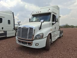 FREIGHTLINER Cascadia — foto 4