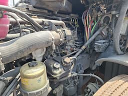 FREIGHTLINER Cascadia — foto 8