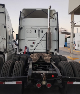 FREIGHTLINER Cascadia — foto 4