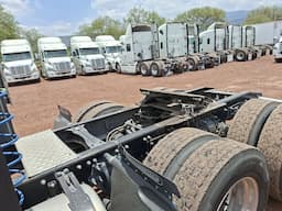 FREIGHTLINER Cascadia — foto 6
