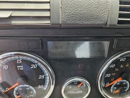 FREIGHTLINER Cascadia — foto 7
