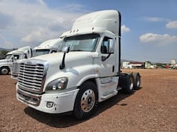 FREIGHTLINER Cascadia — foto 5