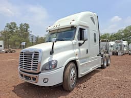FREIGHTLINER Cascadia — foto 2