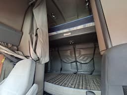 FREIGHTLINER Cascadia — foto 11