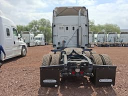 FREIGHTLINER Cascadia — foto 5