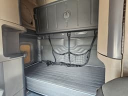 FREIGHTLINER Cascadia — foto 10