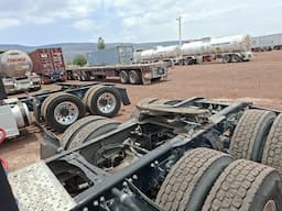 FREIGHTLINER Cascadia — foto 6